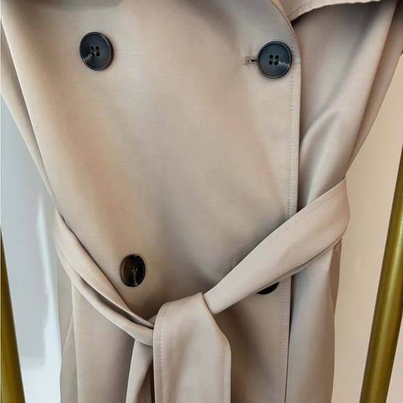 H&M Taupe Trench Coat with Belt - Double-Breasted - Picture 4 of 4